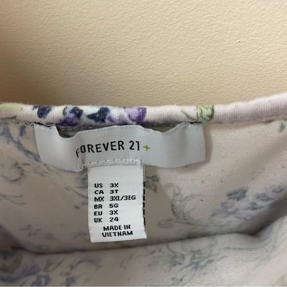 Forever21 Plus size Maxi floral dress 3X - Picture 6 of 9